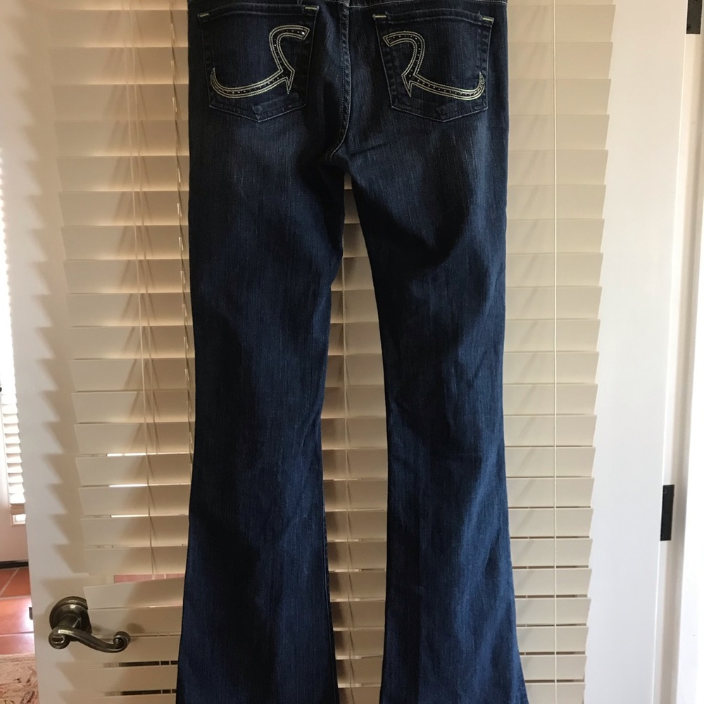 ROCK & REPUBLIC Roth Low Rise Flare Size 27 - Picture 4 of 8